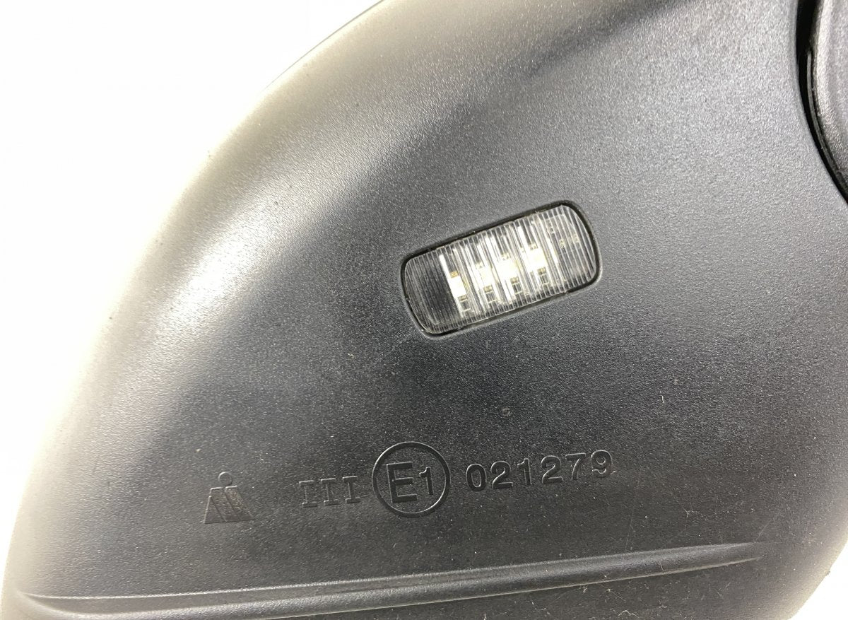 A2058104202 Mirror right MERCEDES-BENZ C-CLASS (W205) (2013-2021)