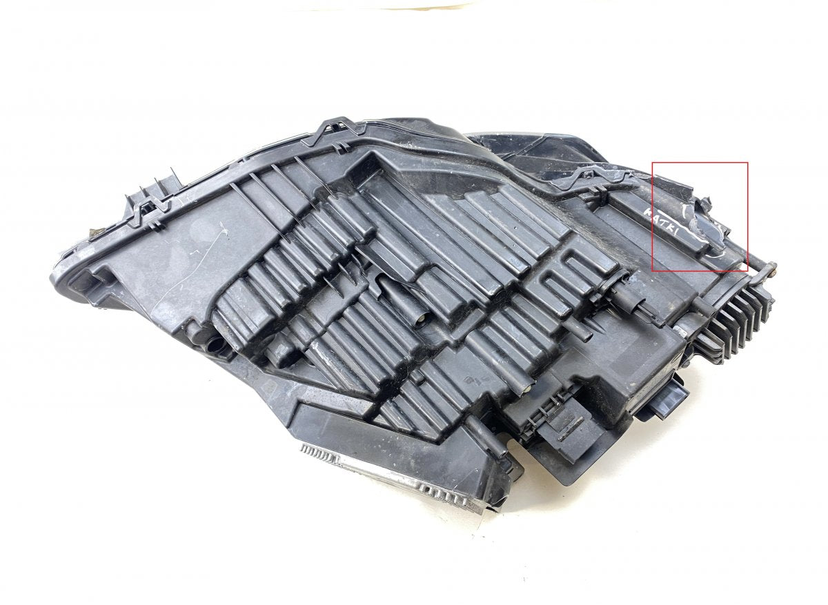 1674563180 Headlight left PEUGEOT 508 II (F3_, FB_, FH_) (09.18-)