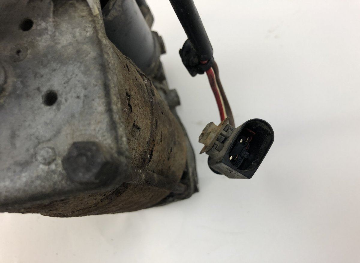 4430201701 Air Suspension Compressor MERCEDES-BENZ E-CLASS (W212) (2009-2016)