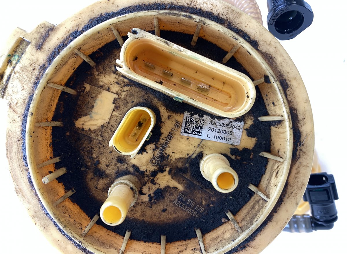 A2C34986500 A2C53422083 A2C53352044 A2C53352042 Fuel delivery pump VW TOUAREG II (7P) (2010-2018)