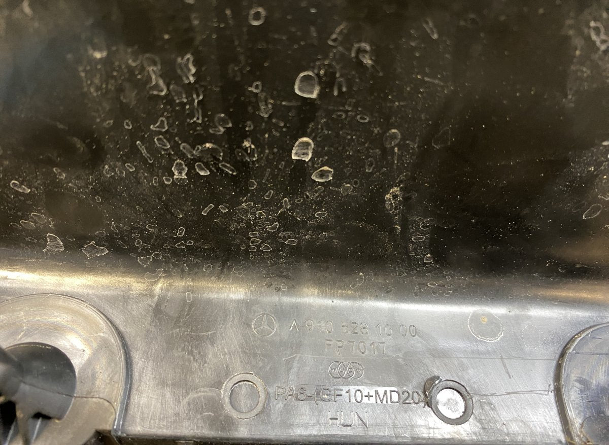 A9105281600 Air Cleaner (filter box) MERCEDES-BENZ SPRINTER (907, 910) (2018-)