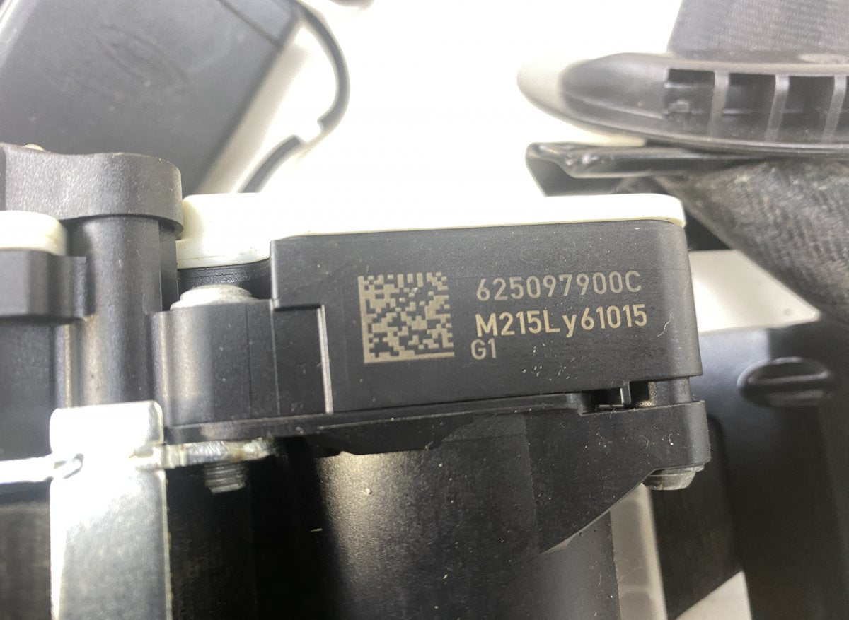 LR040488 Seat Belt Front Left LAND ROVER RANGE ROVER IV (LG/L405) (2012-2021)