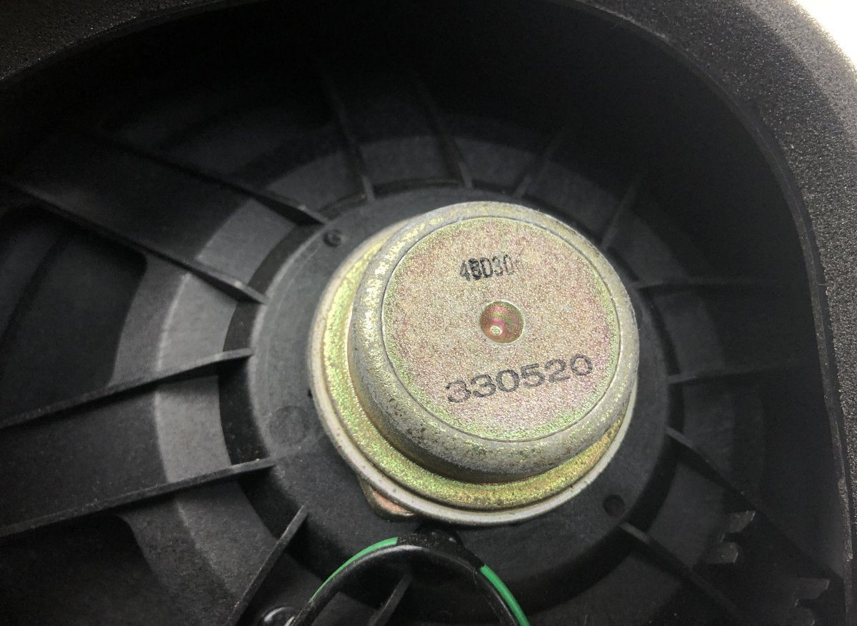 A2308201102 A2308201202 A2308200302 Set of loudspeakers MERCEDES-BENZ SL-CLASS (R230) (2001-2012)