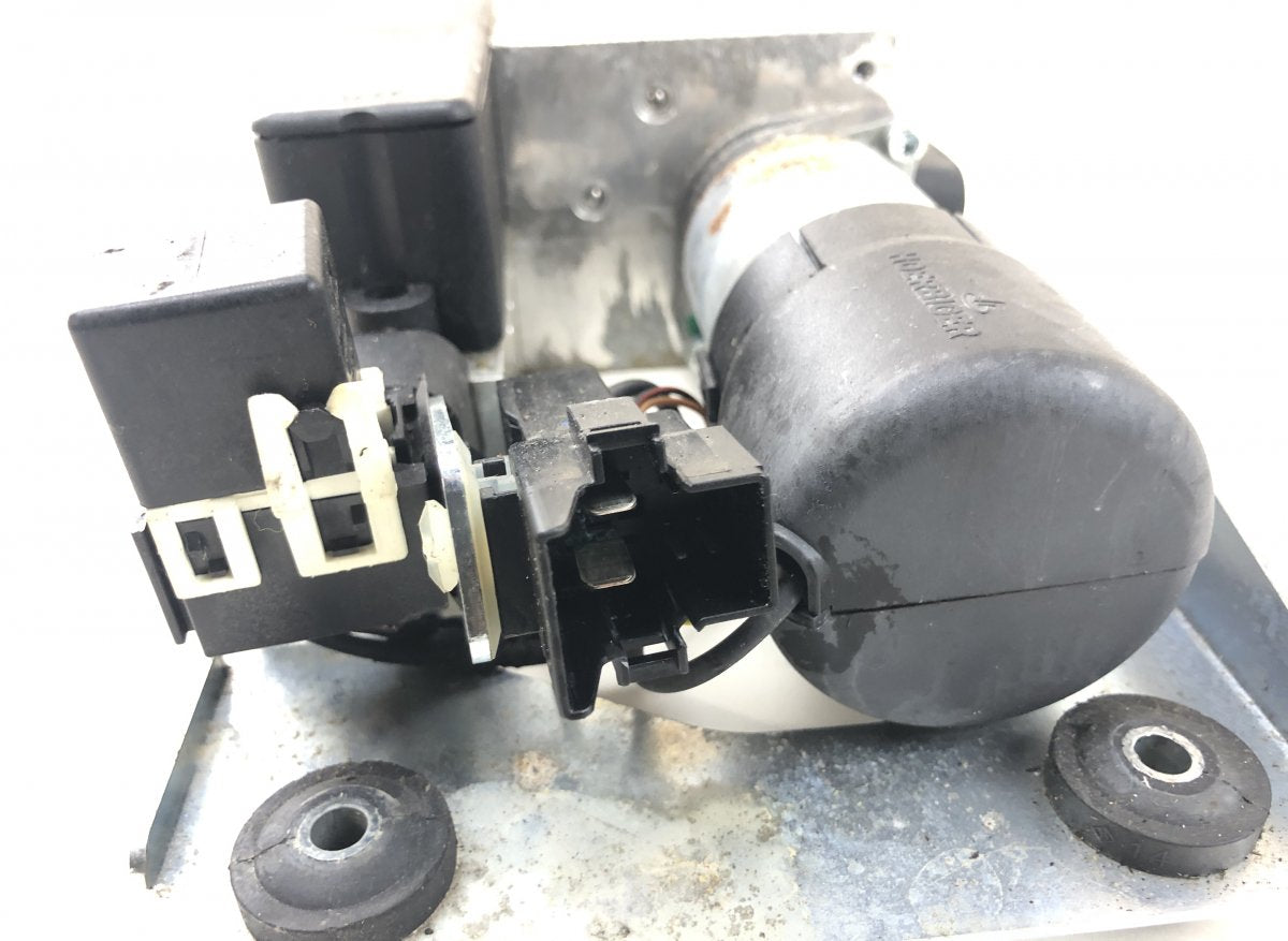HB70058-002 HB70058002 Convertible Top motor MERCEDES-BENZ SL-CLASS (R230) (2001-2012)