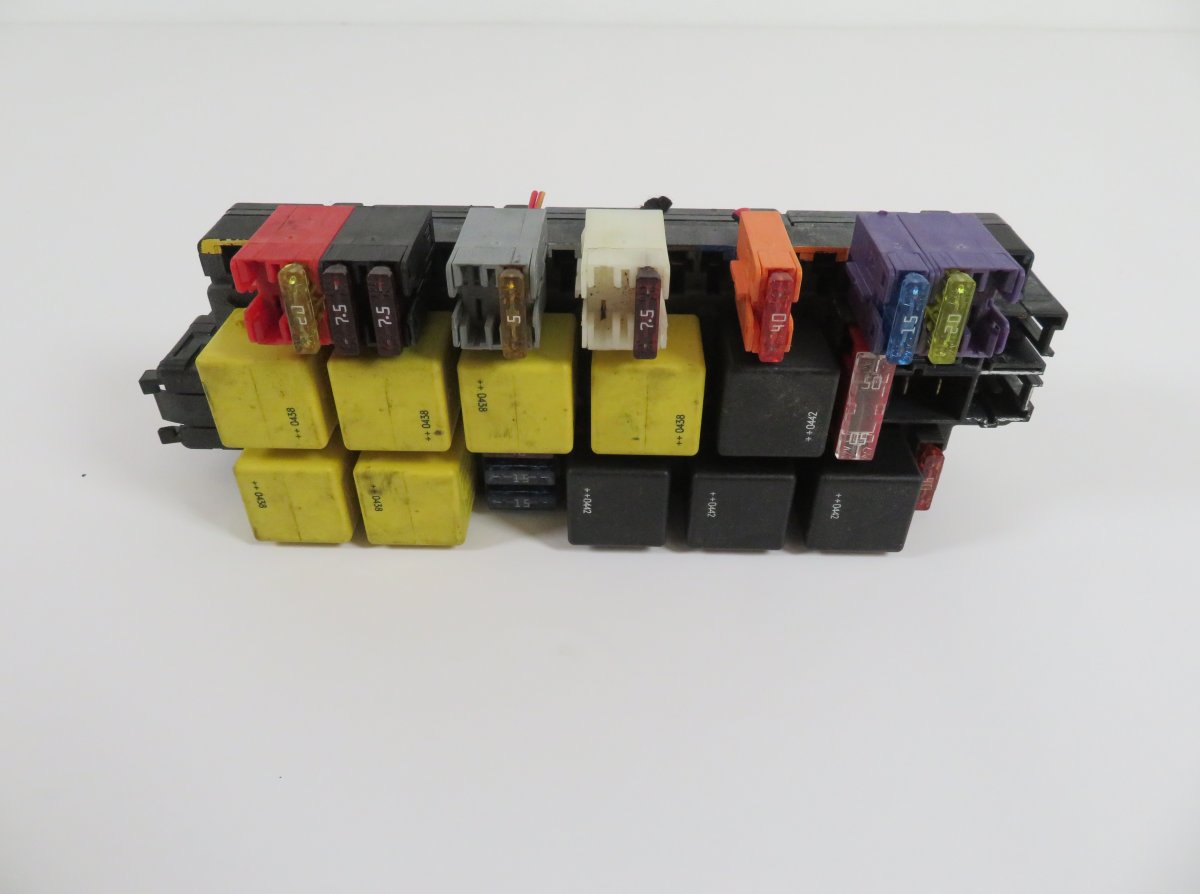 A0345459432 A0325458232 Fuse box MERCEDES-BENZ S-CLASS (W220) (1998-2005)