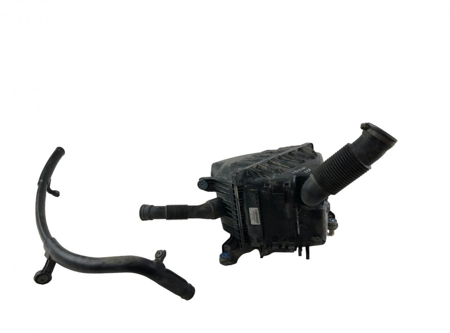 7642403 Air Cleaner (filter box) BMW i3 (I01) (2013-2022)