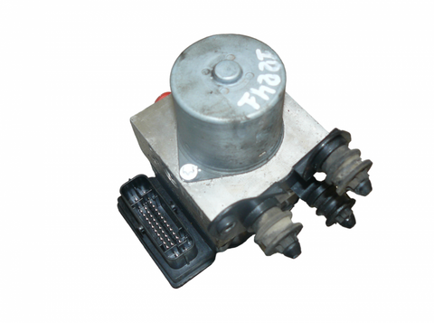 ABS hydraulic unit / pump VW PASSAT B7 / ALLTRACK (2010-2015)