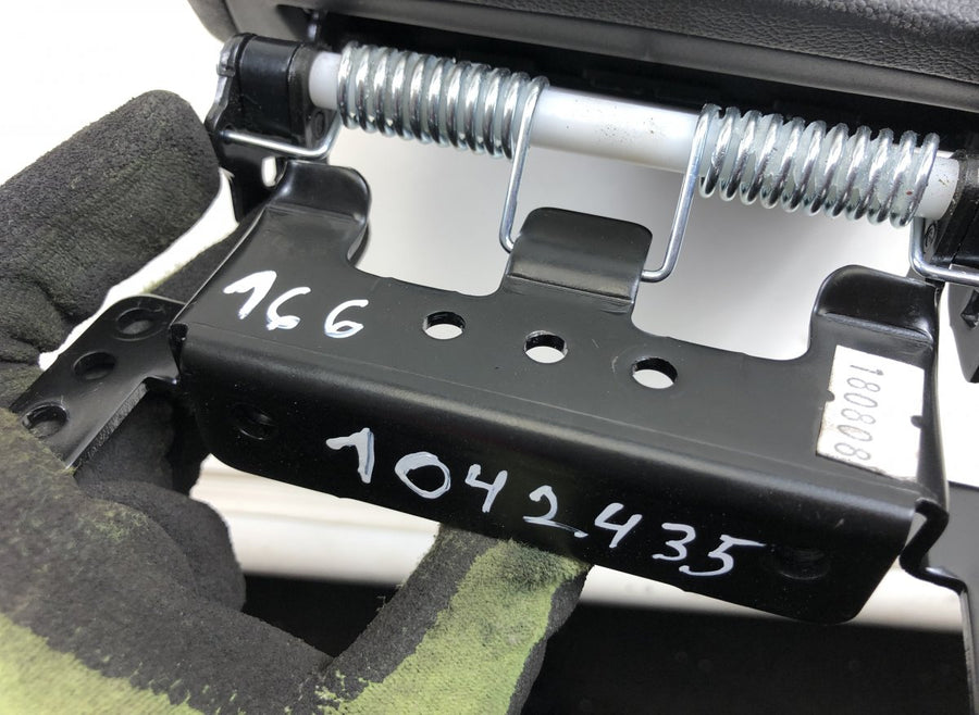 89900C5050 Armrest rear KIA SORENTO III (UM) (2015-2020)