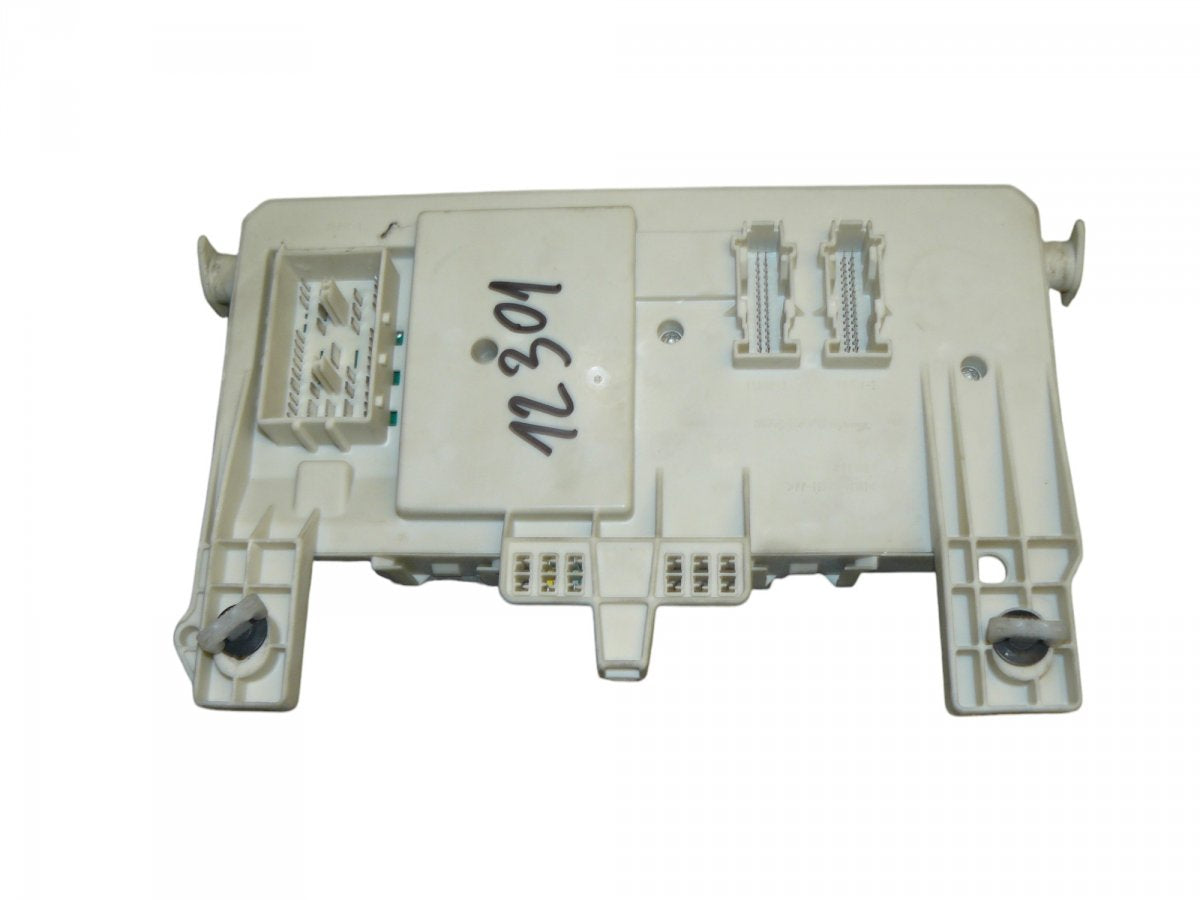 Fuse box VOLVO S40 / V50 / C30 / C70 (MS, MW) (2004-2012)