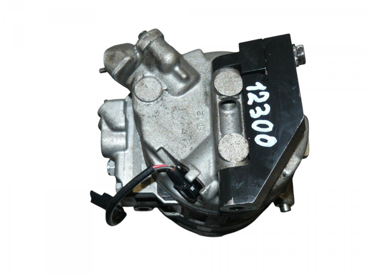 AC / aircon Compressor BMW 7 (E65, E66) (2001-2009)