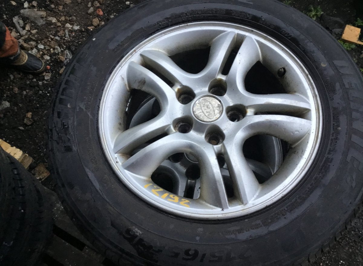 Rim set With Tyres 4 pcs KIA SPORTAGE II (JE, KM) (2004-2010)