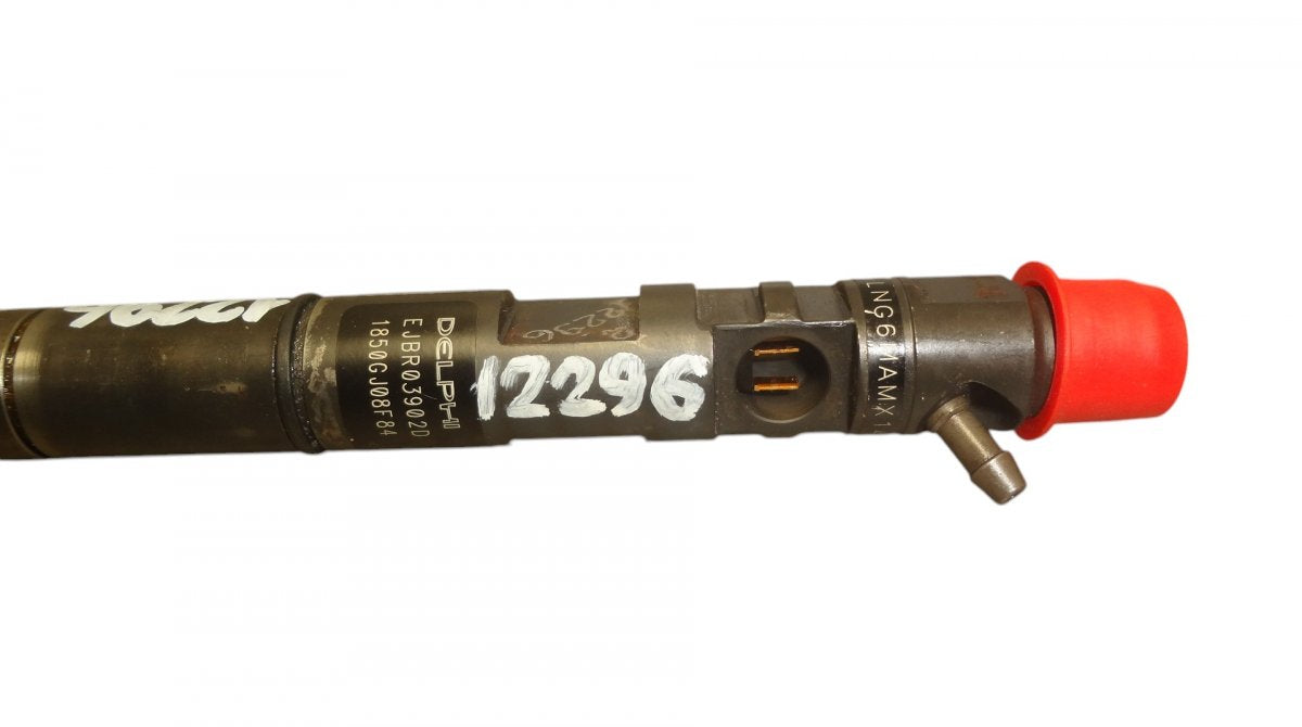 338004X400 Fuel Injector KIA CARNIVAL III (VQ) (2005-2014)
