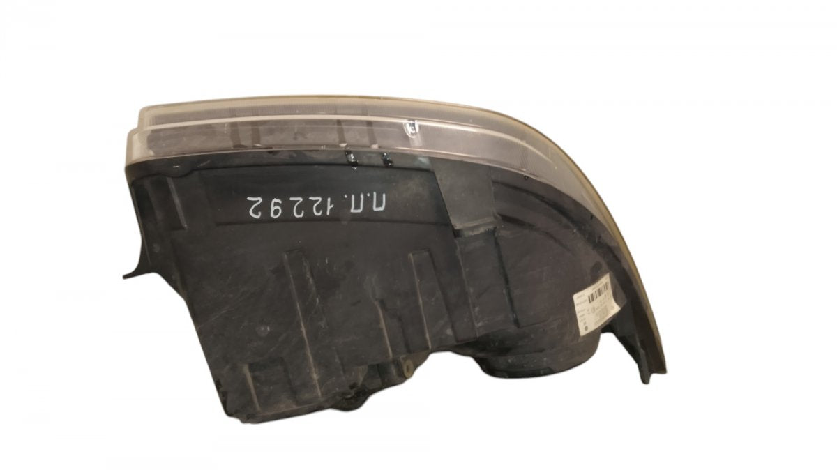 HVW9068200161 Headlight right VW CRAFTER I (2E) (2006-2016)