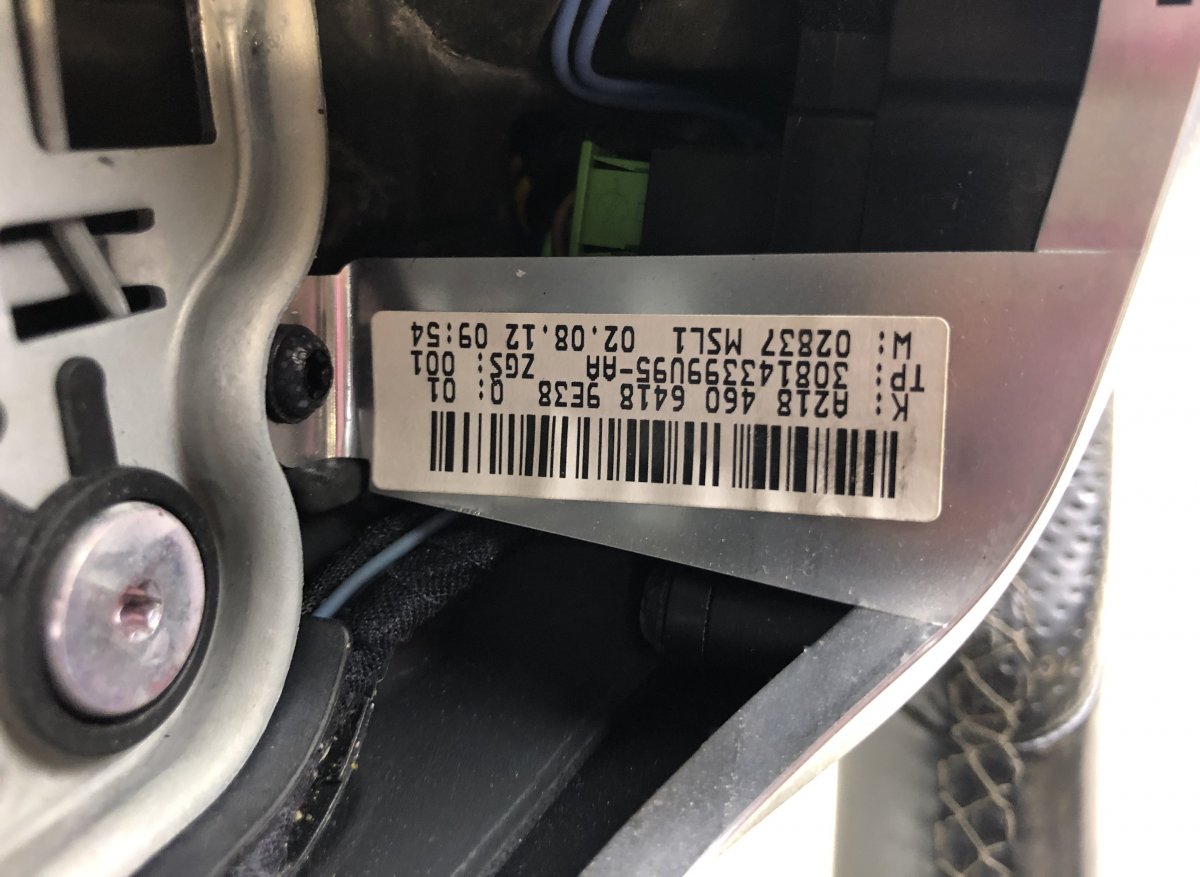 A2184606418 Steering Wheel MERCEDES-BENZ GLK-CLASS (X204) (2008-2015)