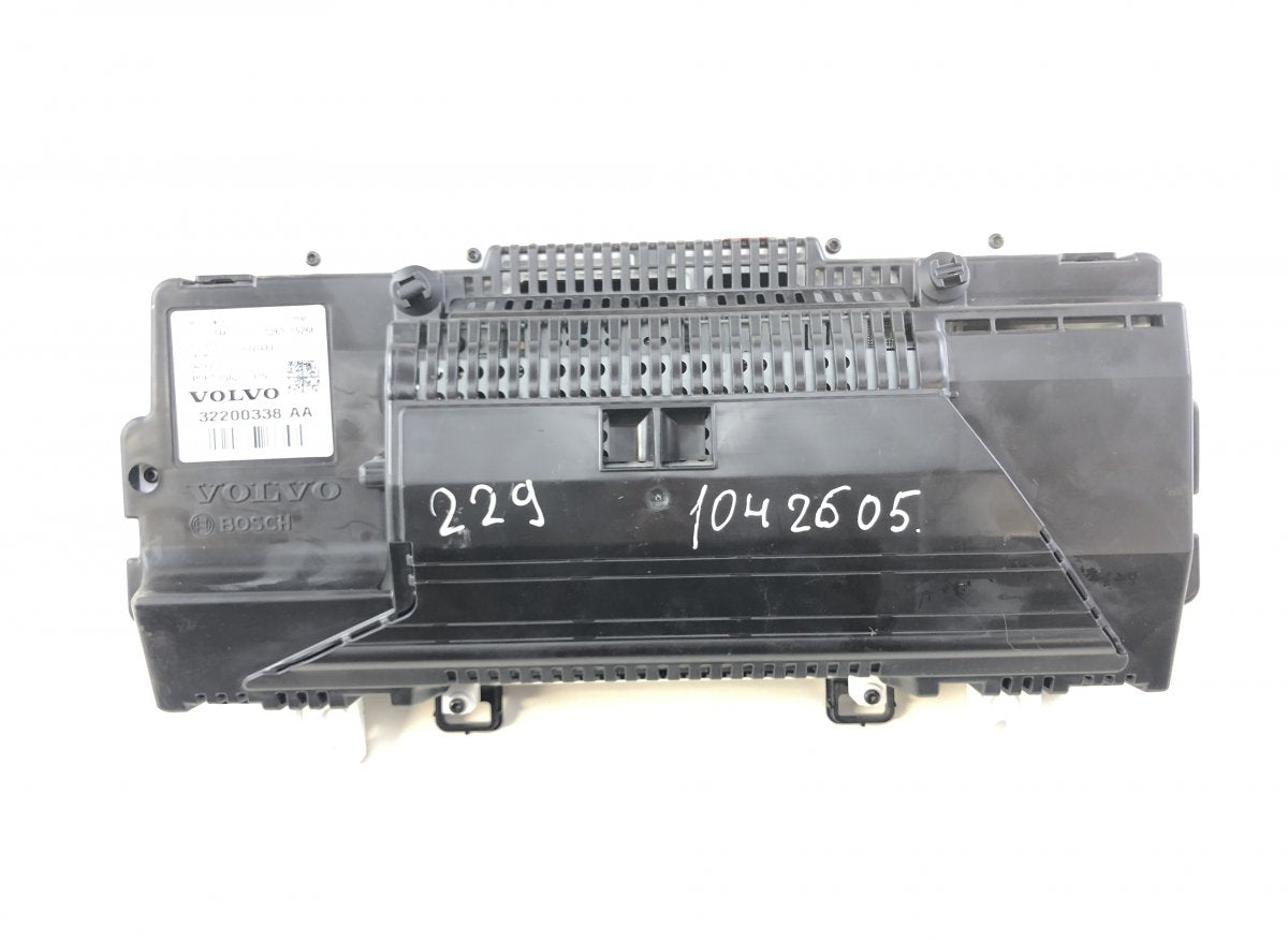 0263719332 0263719345 0263719355 0263719263 0263719348 0263719439 0263719287 Instrument Cluster VOLVO S90 / V90 (2016-)