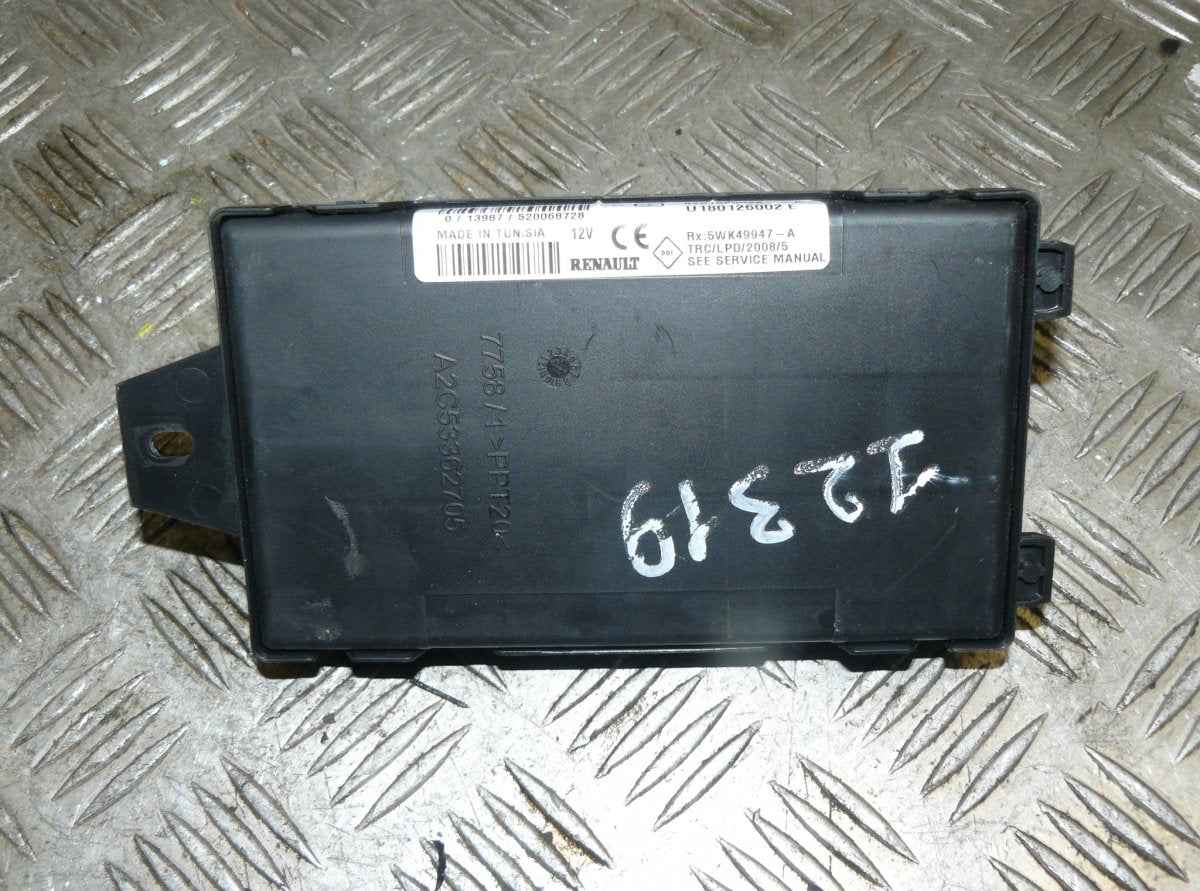 U180126002E Control units, other DACIA DUSTER I (2010-2017)
