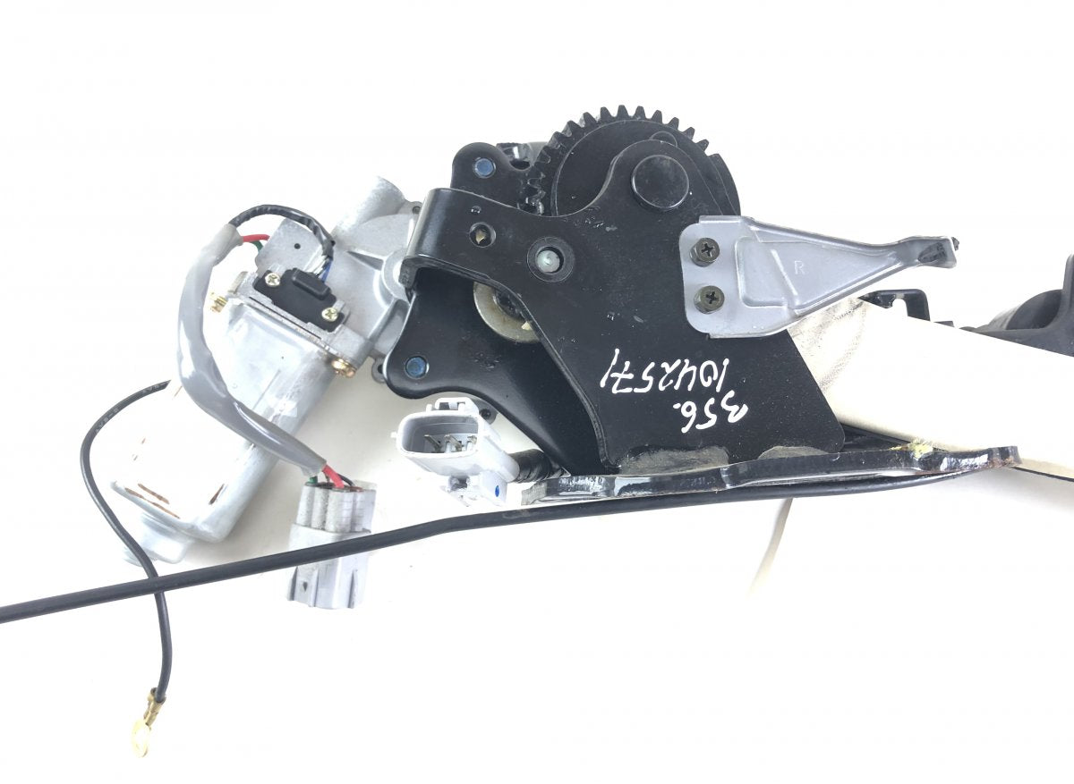 6302224010 6302124010 Convertible top bracket left LEXUS SC (Z30, Z40) (2001-2010)