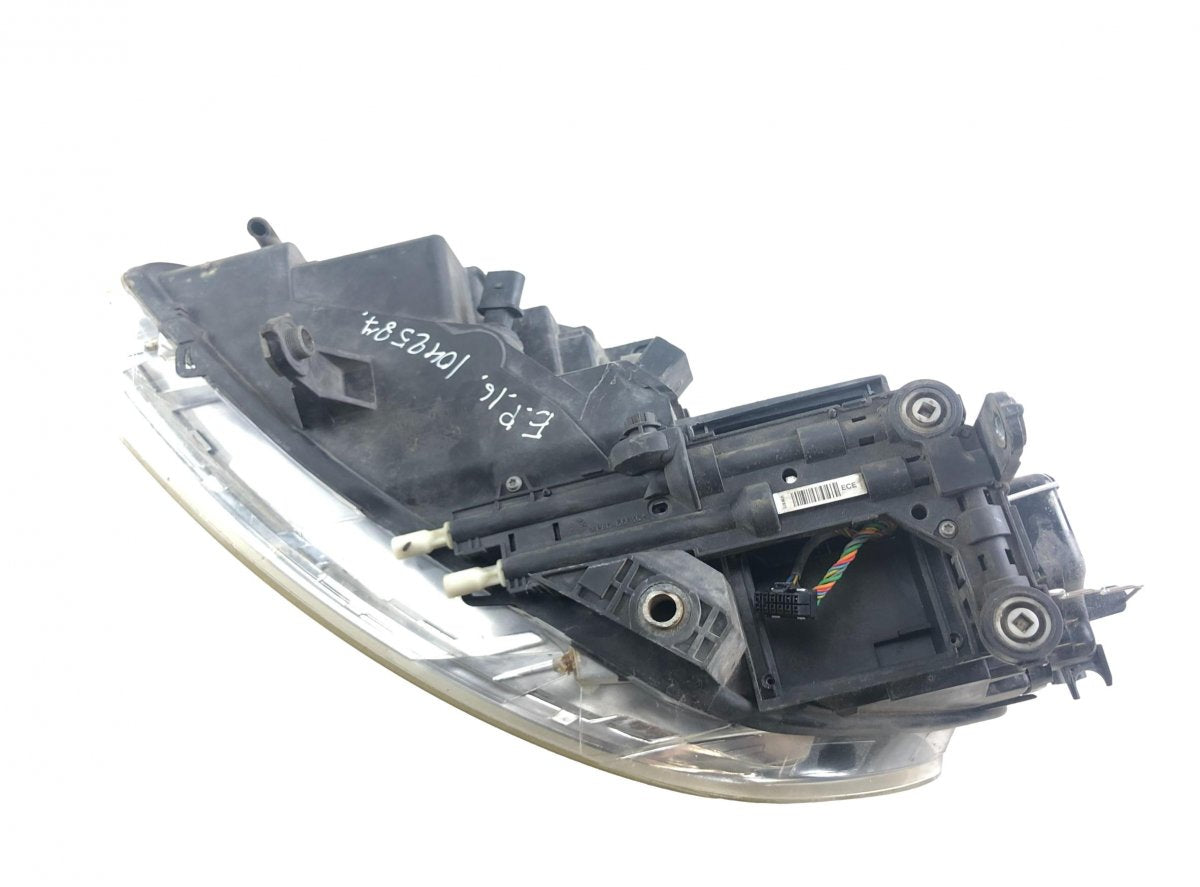 3D1941018N Headlight right VW PHAETON (3D) (2002-2016)
