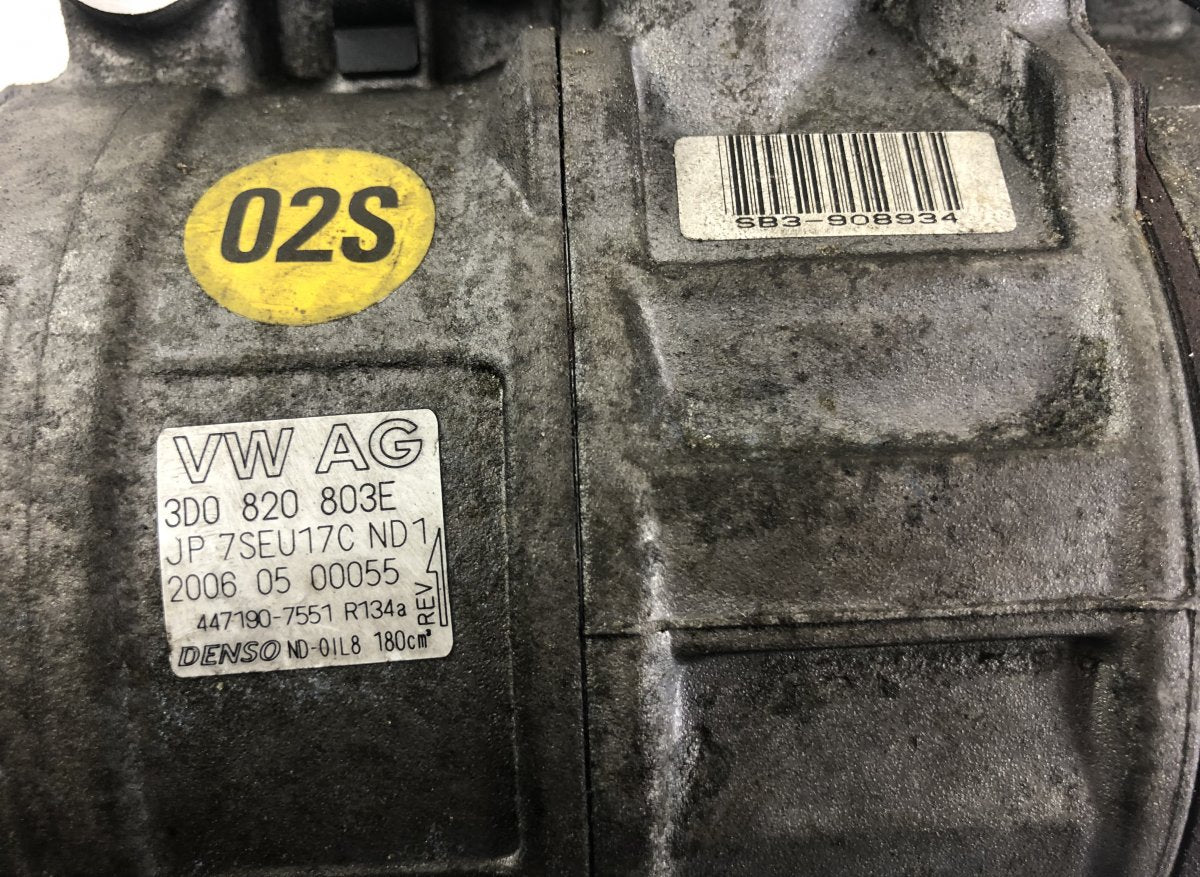 3D0820803M AC / aircon Compressor VW PHAETON (3D) (2002-2016)