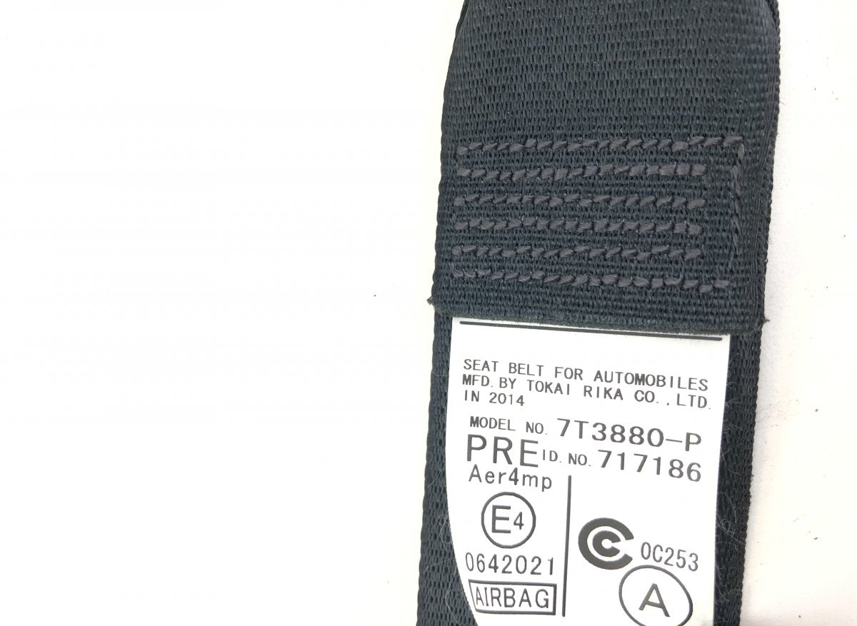 7321042351 Seat Belt Front Right TOYOTA RAV 4 IV (XA40) (2012-2019)