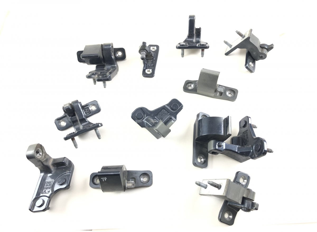 A2057200337 Door Hinge Front Lower left MERCEDES-BENZ C-CLASS (W205) (2013-2021)