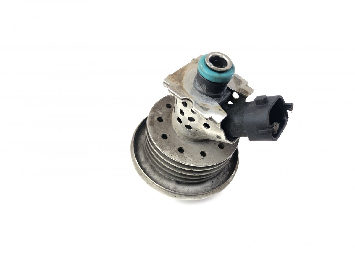 LR166795 AdBlue Nozzle LAND ROVER DISCOVERY SPORT (L550) (2014-)