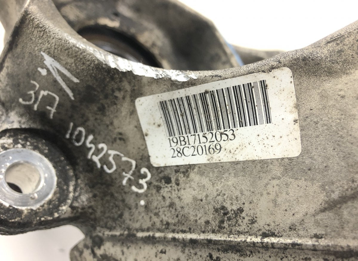 LR109400 Wheel bearing housing front left LAND ROVER DISCOVERY SPORT (L550) (2014-)