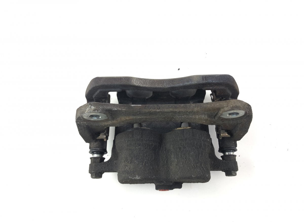 4773048150 Brake caliper Front right LEXUS ES VII (2018-)