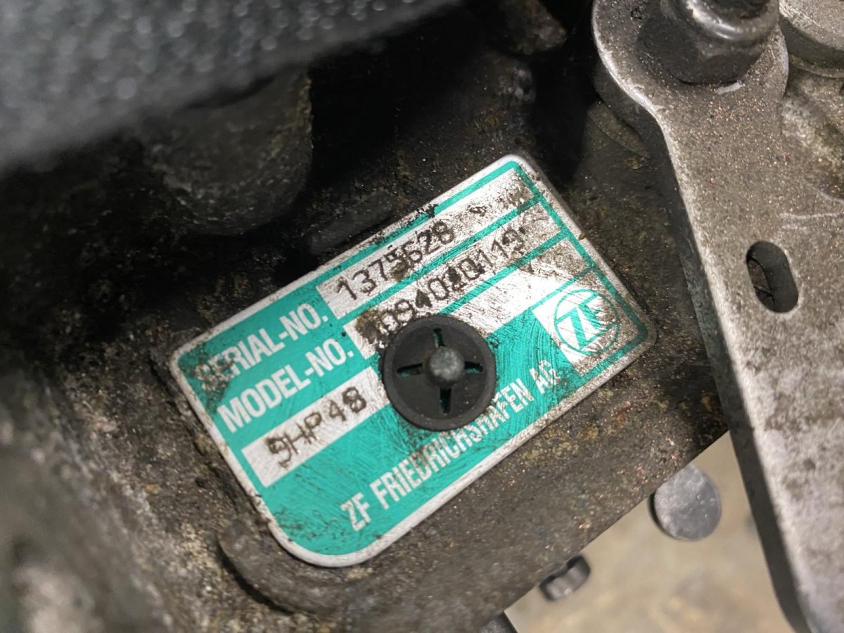 LR113727 Gearbox LAND ROVER DISCOVERY SPORT (L550) (2014-)