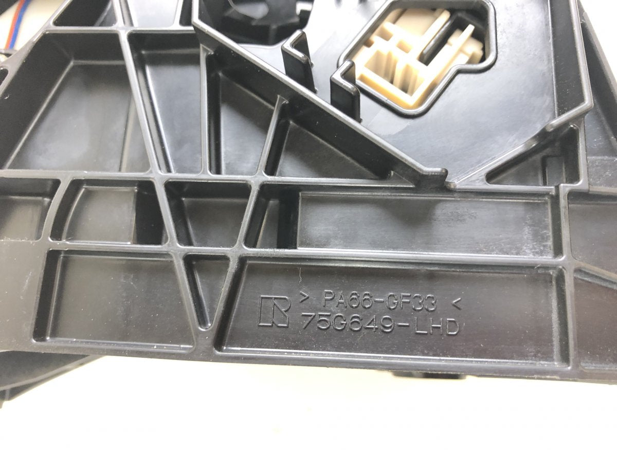 3356033380 Gearshift Mechanism LEXUS ES VII (2018-)