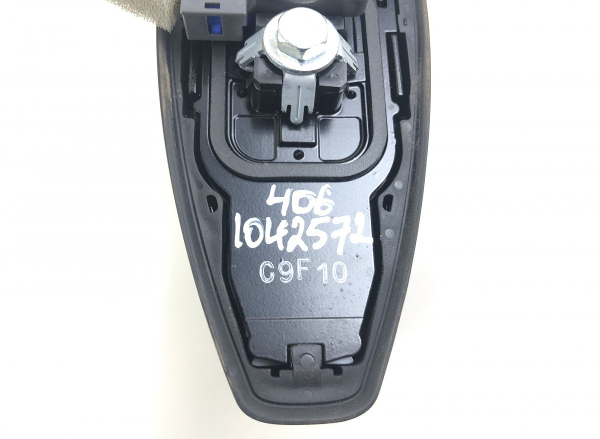 8676058010 Aerial LEXUS ES VII (2018-)