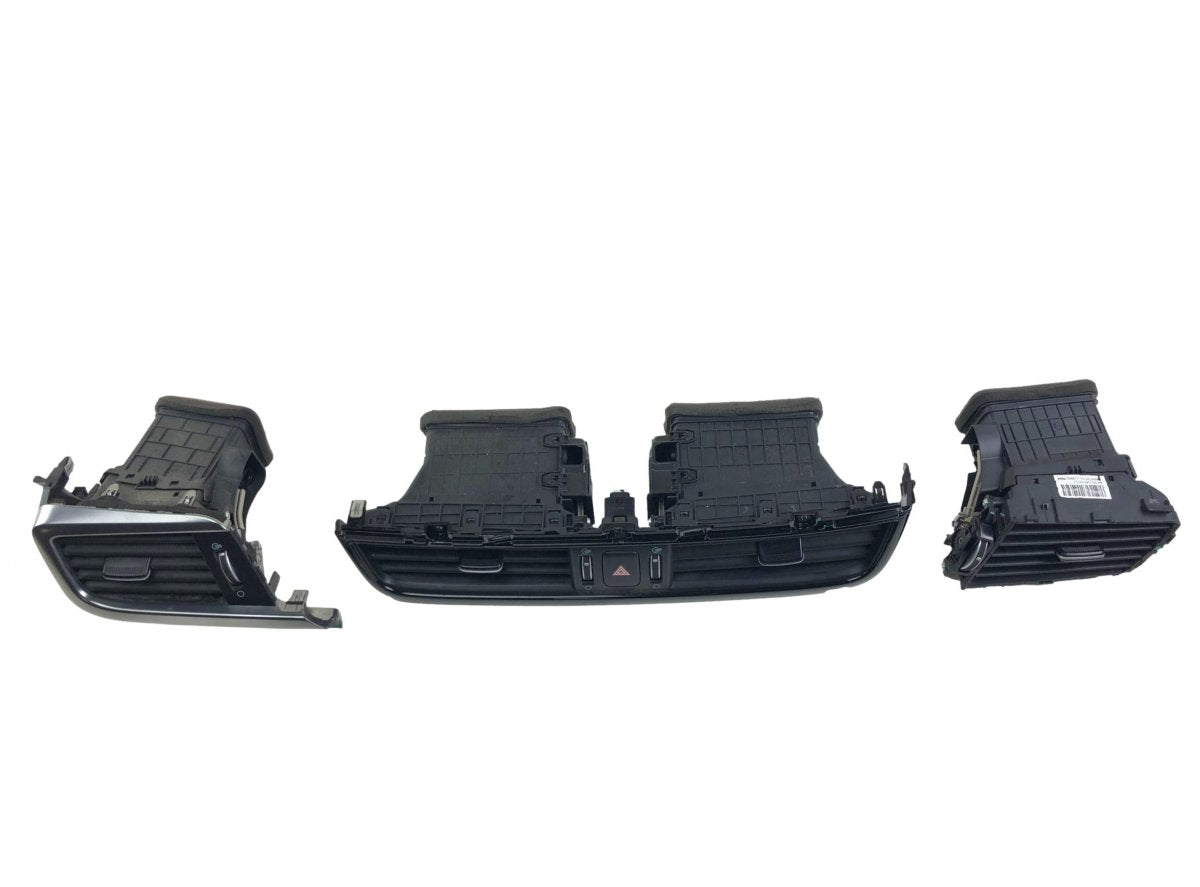 84790D4000 Air Vent Center Front KIA OPTIMA IV (JF) (2015-2020)