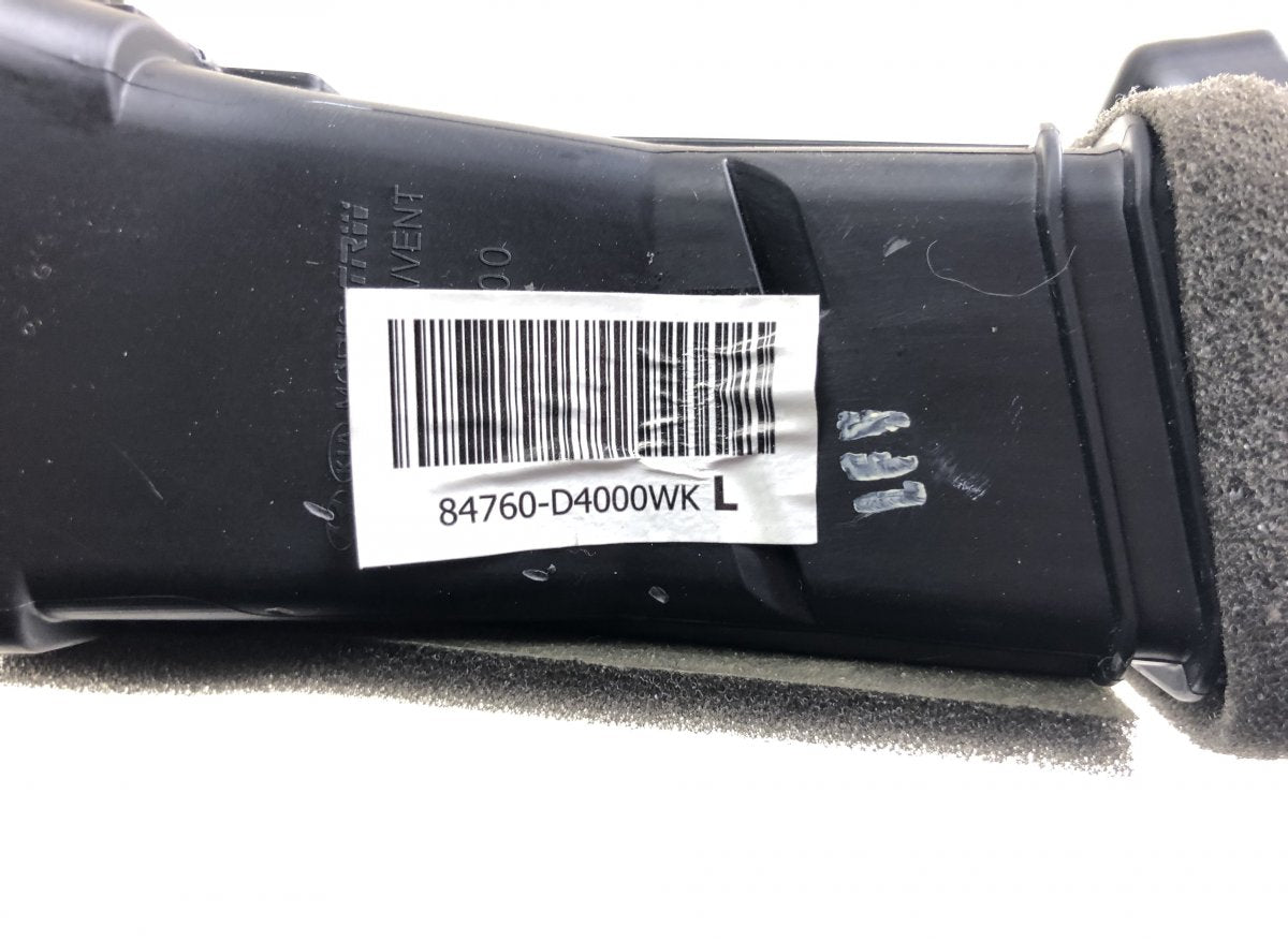 84790D4000 Air Vent Center Front KIA OPTIMA IV (JF) (2015-2020)