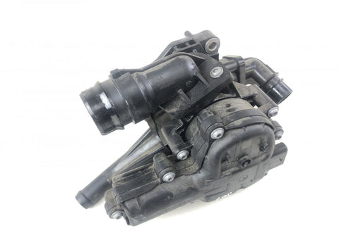 256002M810 Thermostat housing KIA SPORTAGE V (NQ5) (2021-)