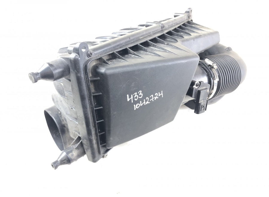 LR036425 Air Cleaner (filter box) LAND ROVER RANGE ROVER SPORT II (L494) (2013-2022)