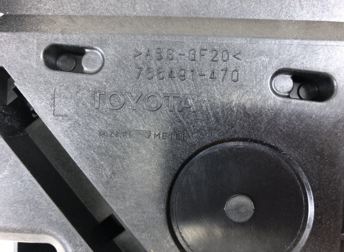 8316147040 Head-up display TOYOTA PRIUS III PLUS (XW40) (2011-2021)