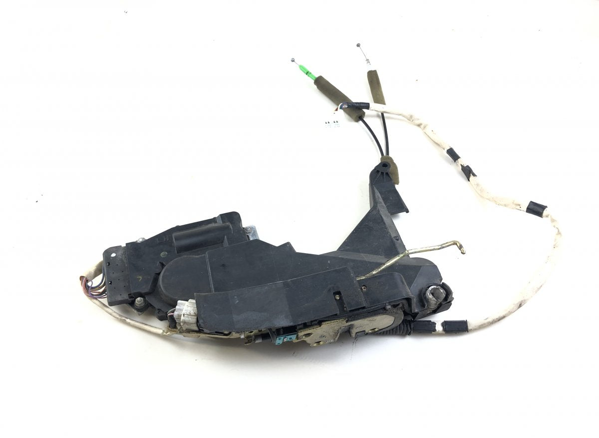 6904050230 6903050230 Set of door locks (latches) LEXUS LS (XF30) (2000-2006)