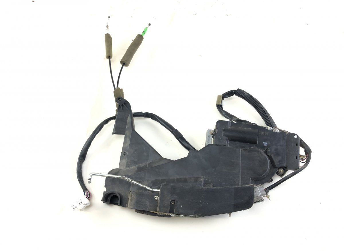 6904050230 6903050230 Set of door locks (latches) LEXUS LS (XF30) (2000-2006)