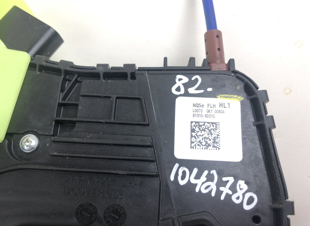 81310R2010 Set of door locks (latches) KIA SPORTAGE V (NQ5) (2021-)