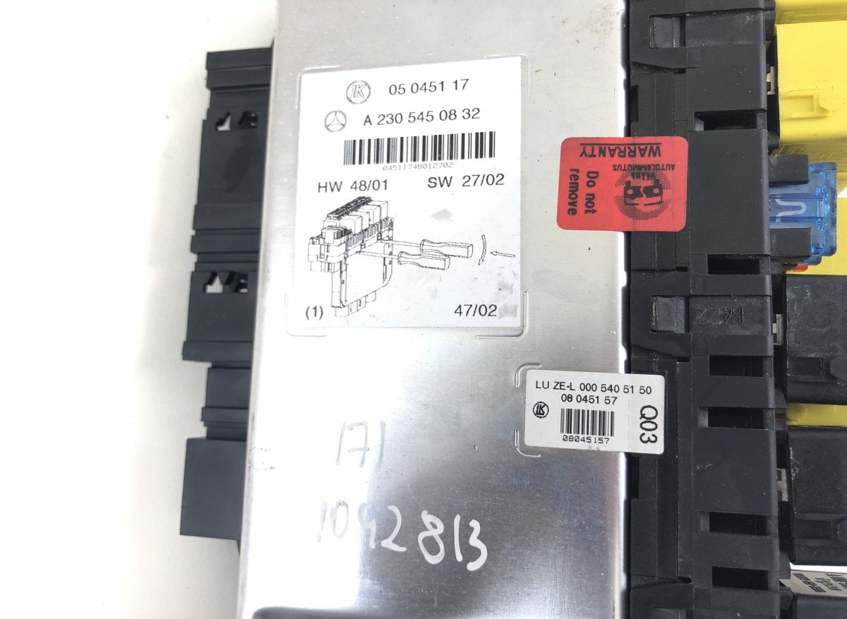 05045117 Fuse box MERCEDES-BENZ SL-CLASS (R230) (2001-2012)