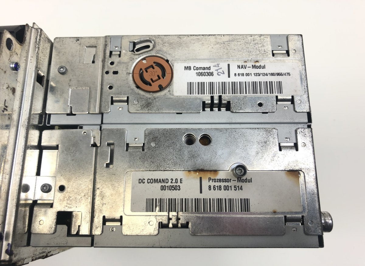 7612001523 8618001514 Radio MERCEDES-BENZ SL-CLASS (R230) (2001-2012)