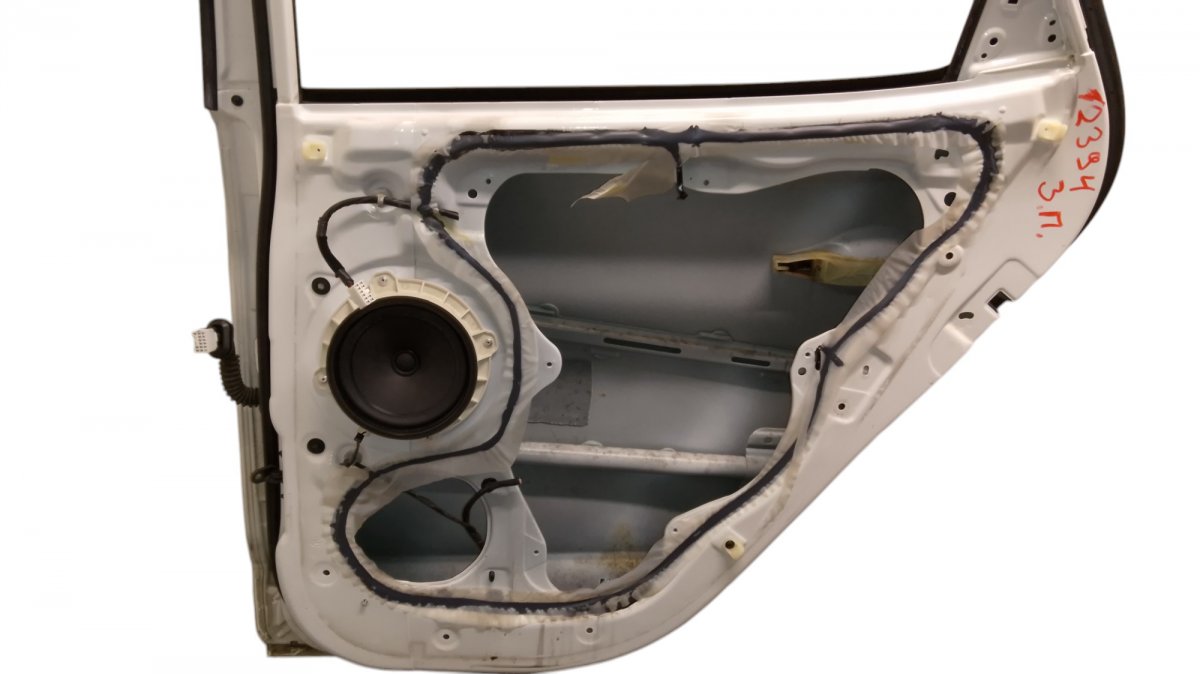 833022Y0239P Door Rear Right HYUNDAI TUCSON II / ix35 I (LM) (2009-2017)