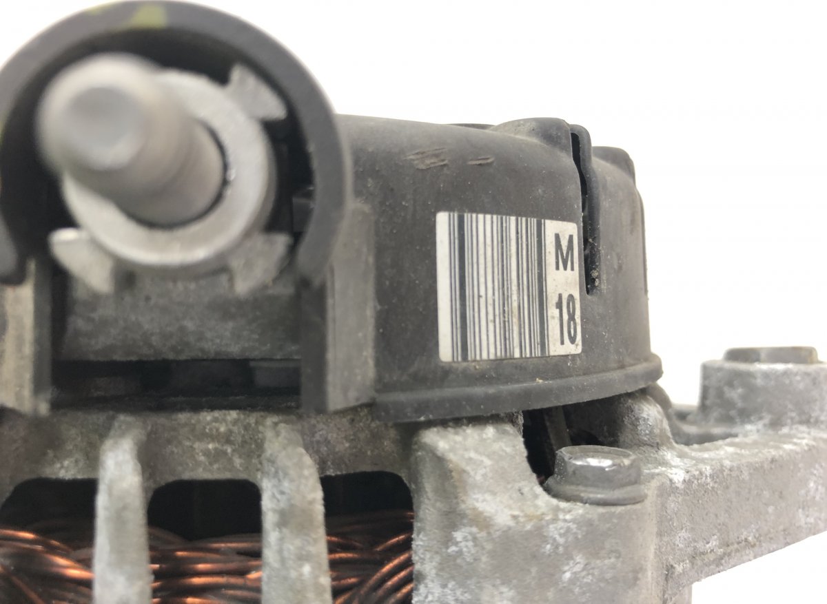 373002B960 Alternator HYUNDAI TUCSON III (TL) (2015-2021)