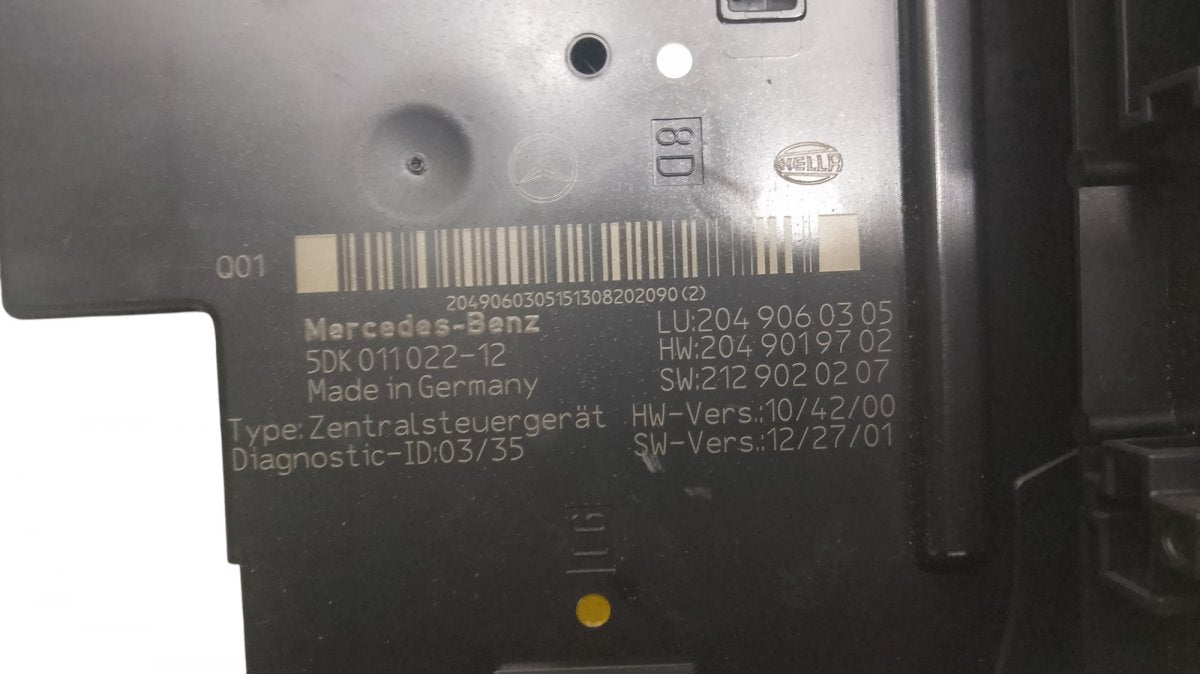 5DK011022-12 Fuse box MERCEDES-BENZ C-CLASS (W204) (2007-2013)