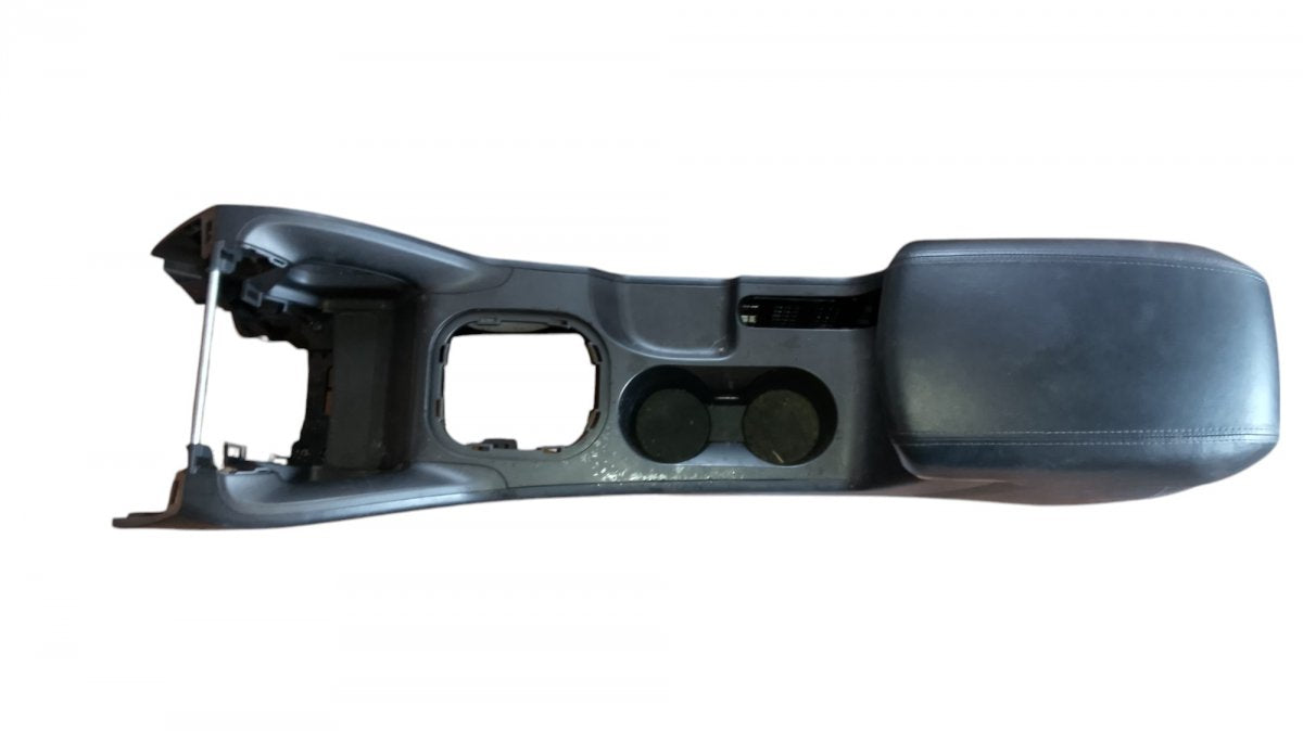 84652-2SDA0 84681-2S950 84620-2Y925 center Console HYUNDAI TUCSON II / ix35 I (LM) (2009-2017)