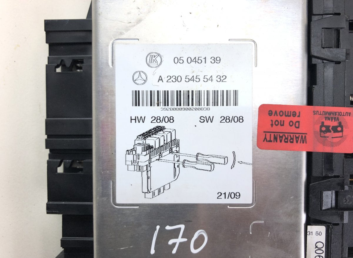 05045139 05045135 05045131 Fuse box MERCEDES-BENZ SL-CLASS (R230) (2001-2012)