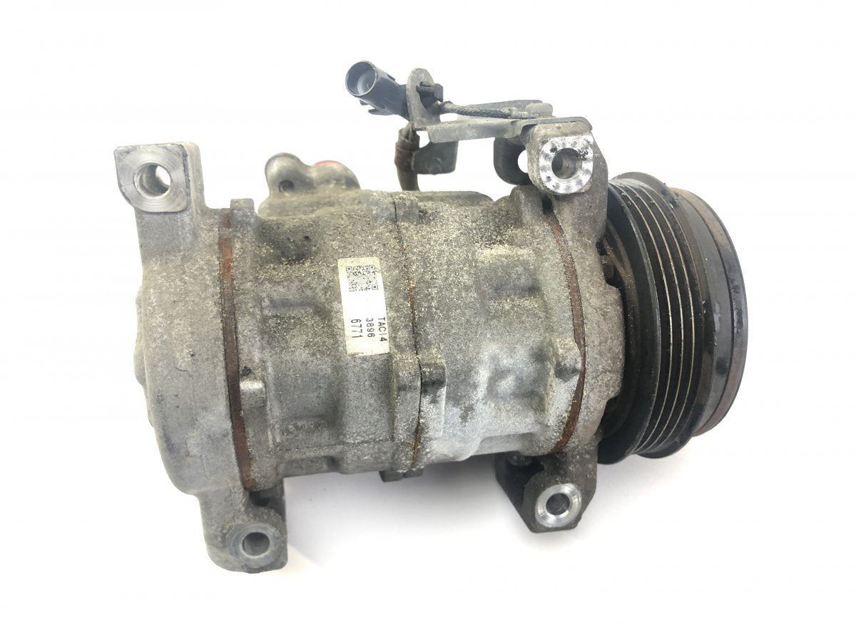 9520061M10 AC / aircon Compressor SUZUKI VITARA (LY) (2015-)