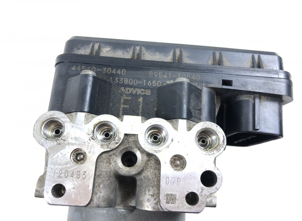 4405030690 ABS hydraulic unit / pump LEXUS GS IV (2011-2020)