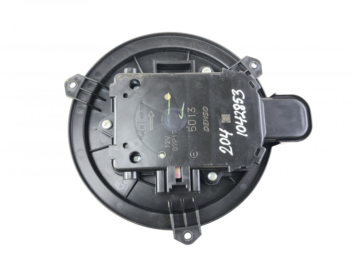 8710330470 Heater Fan LEXUS GS IV (2011-2020)