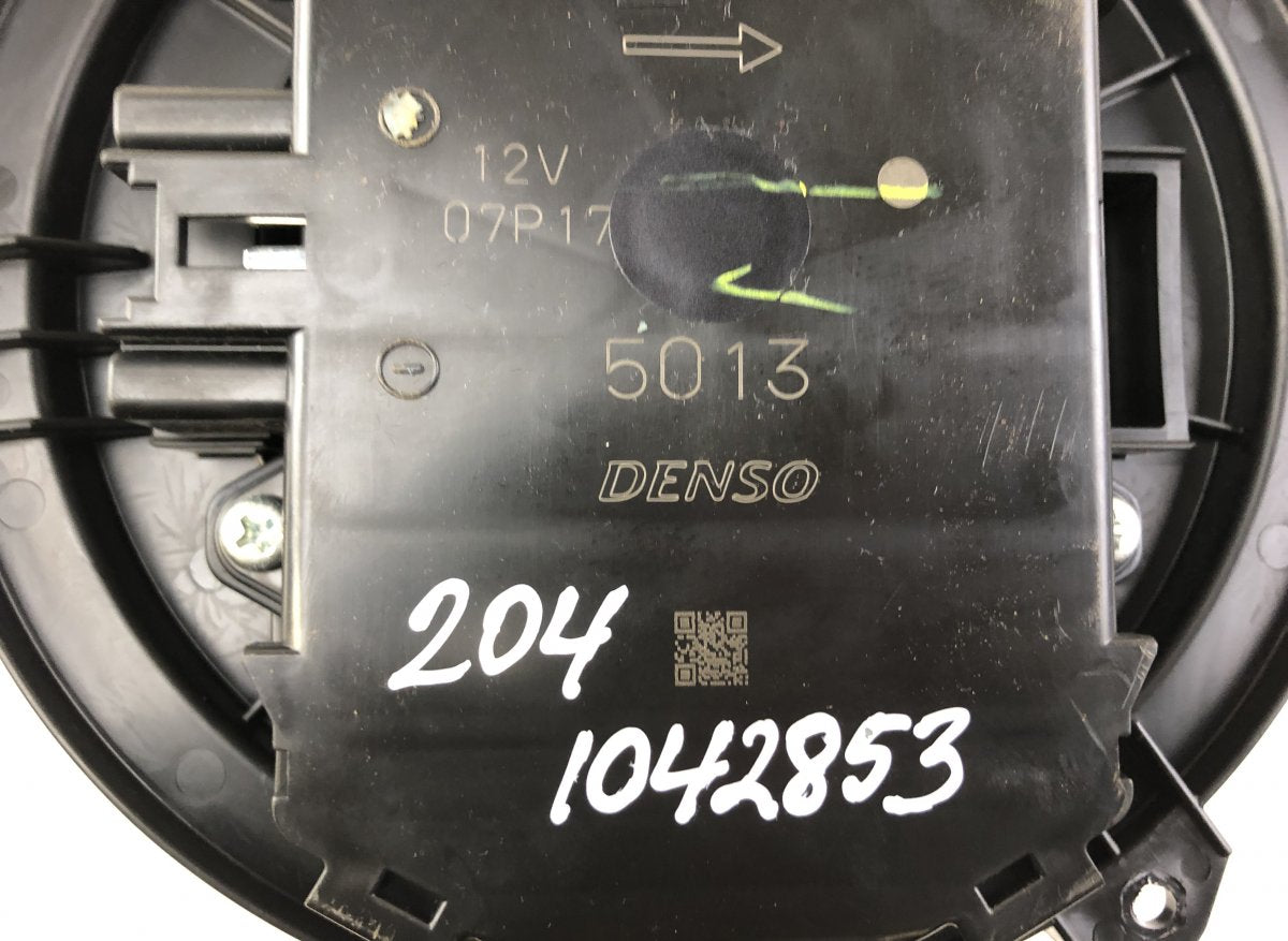 8710330470 Heater Fan LEXUS GS IV (2011-2020)